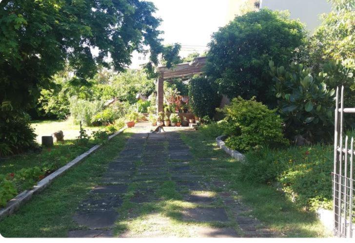 Comfy Home-Tropical Garden & 5 Min Walk To Beach Tamarin Eksteriør billede